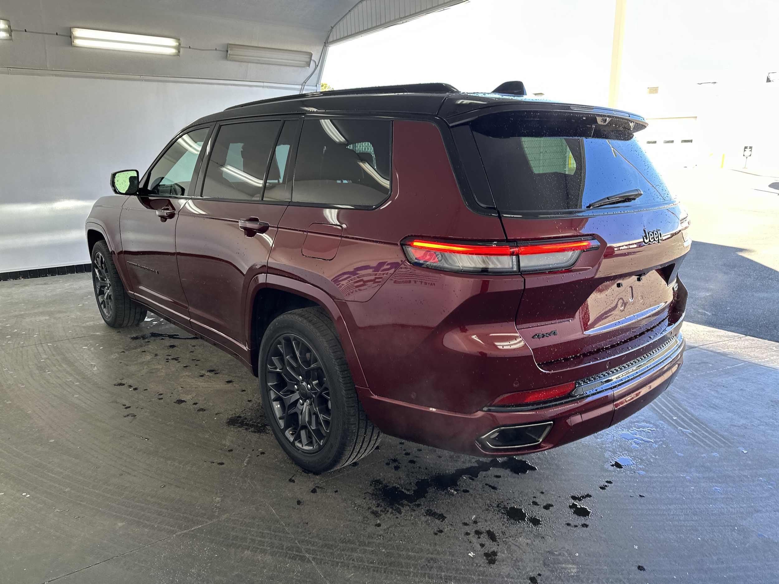 2024 Jeep Grand Cherokee L Summit photo 5