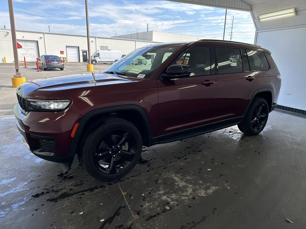 Used 2023 Jeep Grand Cherokee L Altitude SUV