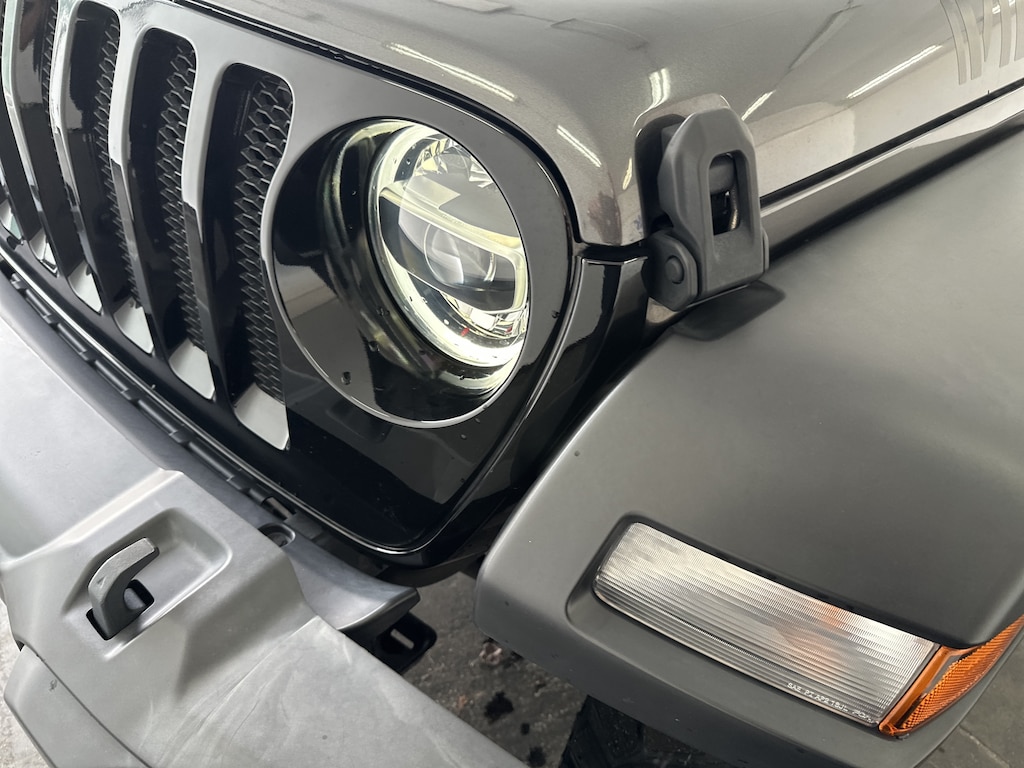 Used 2022 Jeep Wrangler Unlimited Willys Convertible
