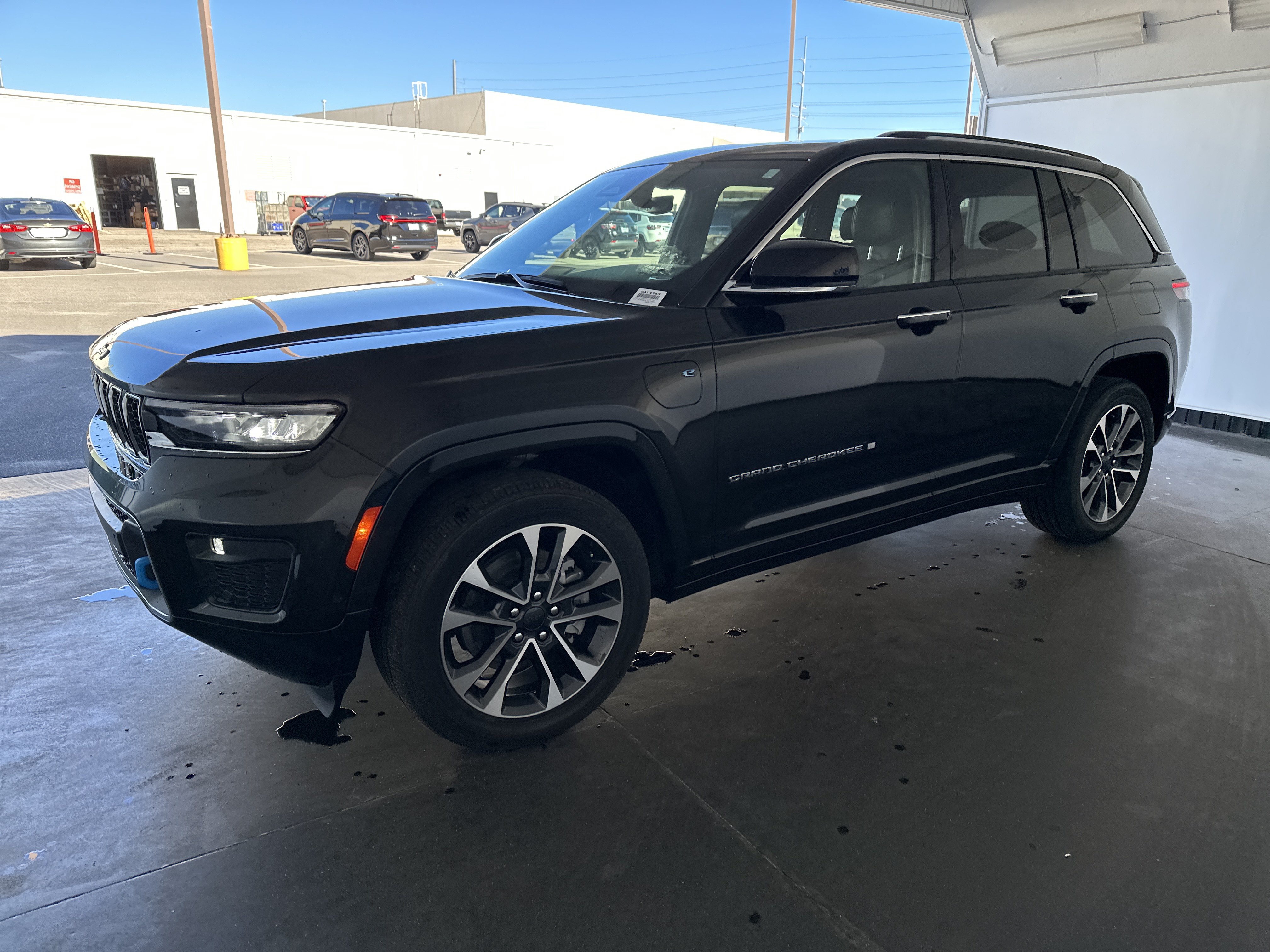 Used 2023 Jeep Grand Cherokee 4xe Overland SUV