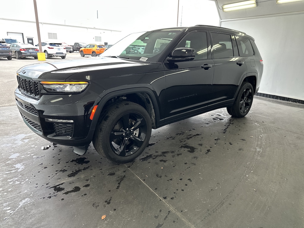 Used 2025 Jeep Grand Cherokee L Limited SUV