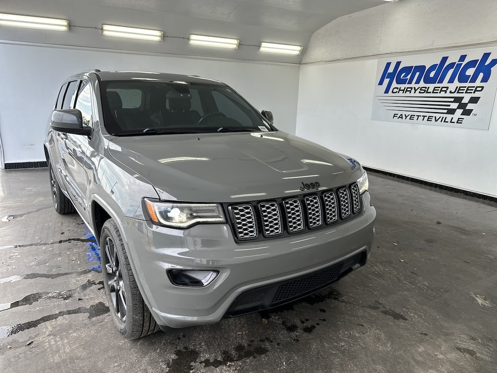 Used 2021 Jeep Grand Cherokee Laredo X SUV