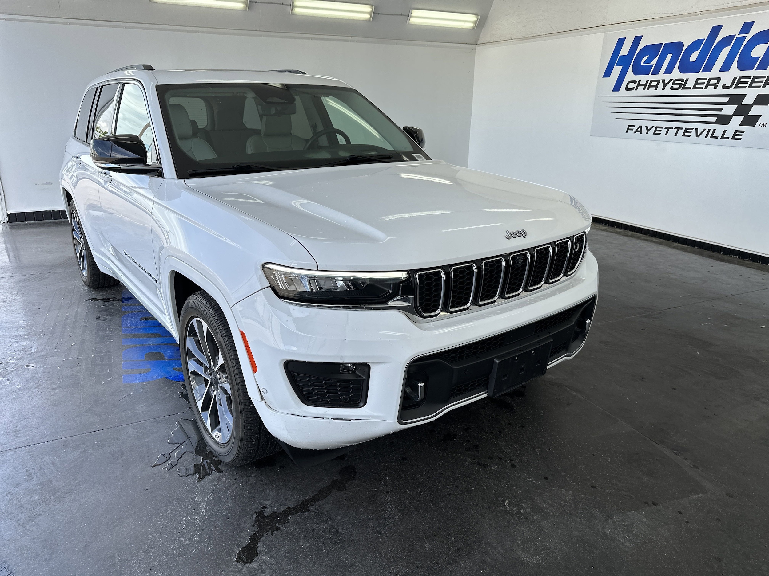 2023 Jeep Grand Cherokee Overland
