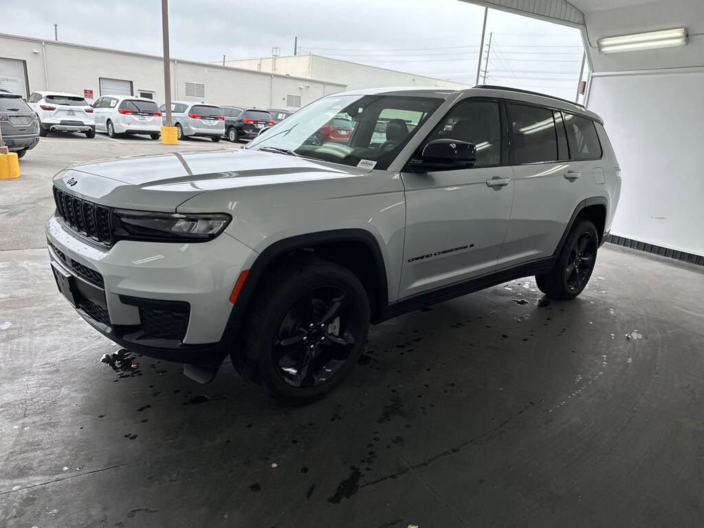 Used 2025 Jeep Grand Cherokee L Altitude X SUV