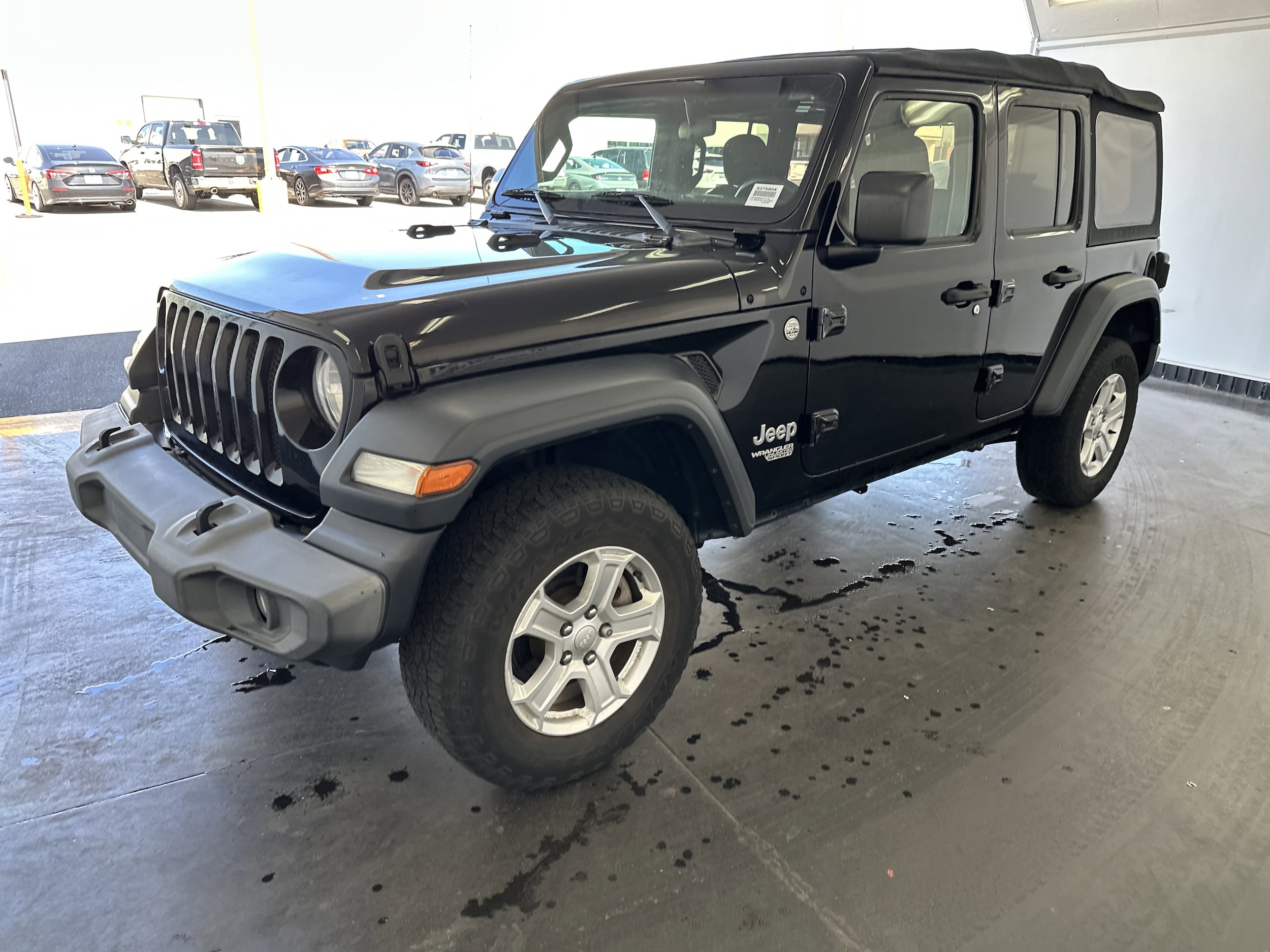 2018 Jeep Wrangler Unlimited Sport S photo 2