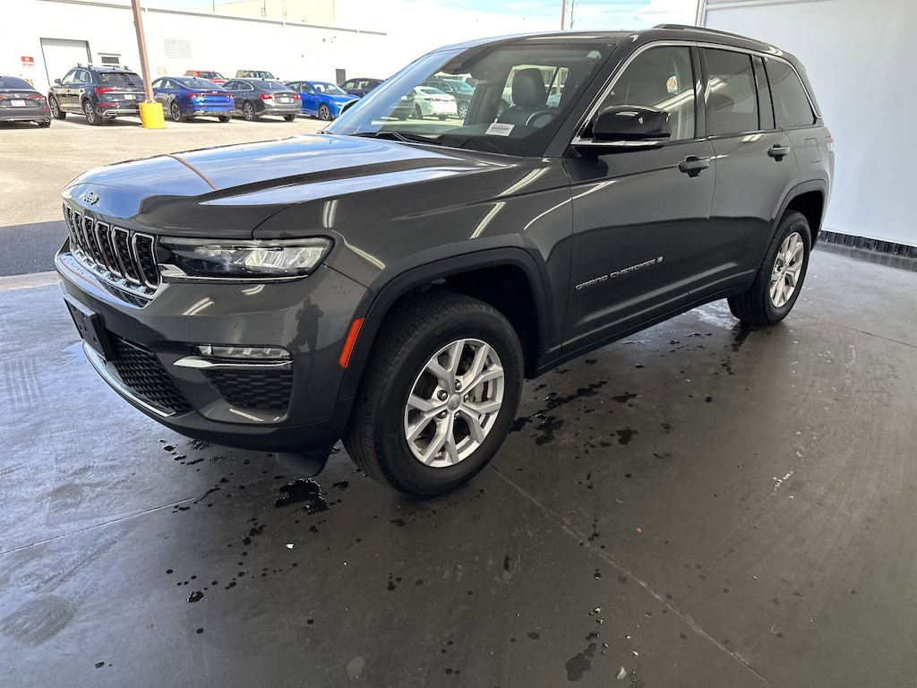 Used 2022 Jeep Grand Cherokee Limited SUV