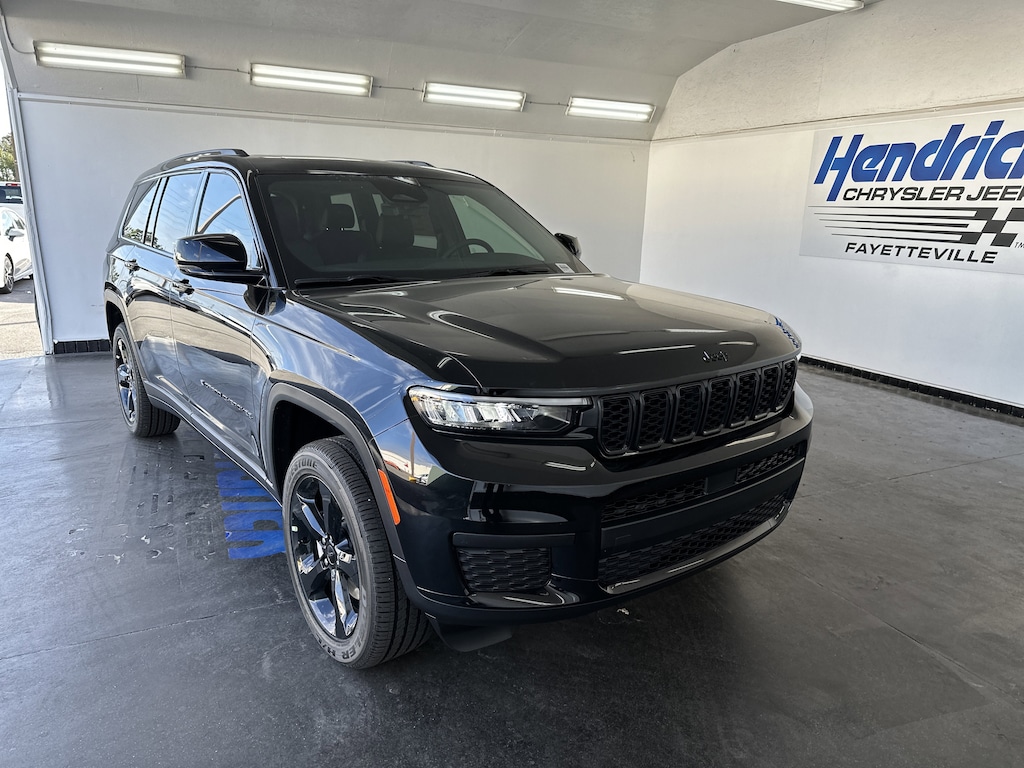 New 2025 Jeep Grand Cherokee L Altitude X SUV