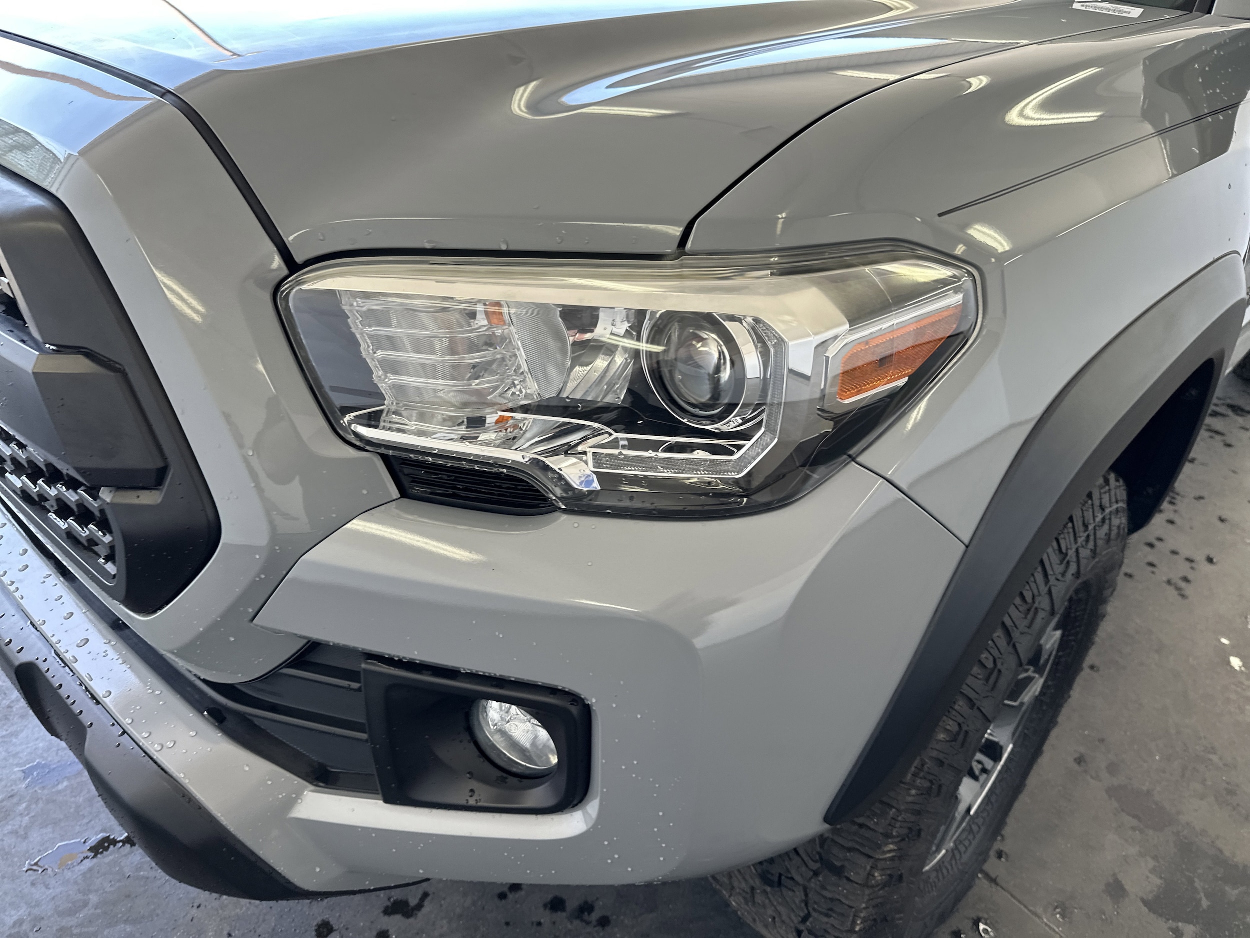 2018 Toyota Tacoma TRD Off Road photo 4