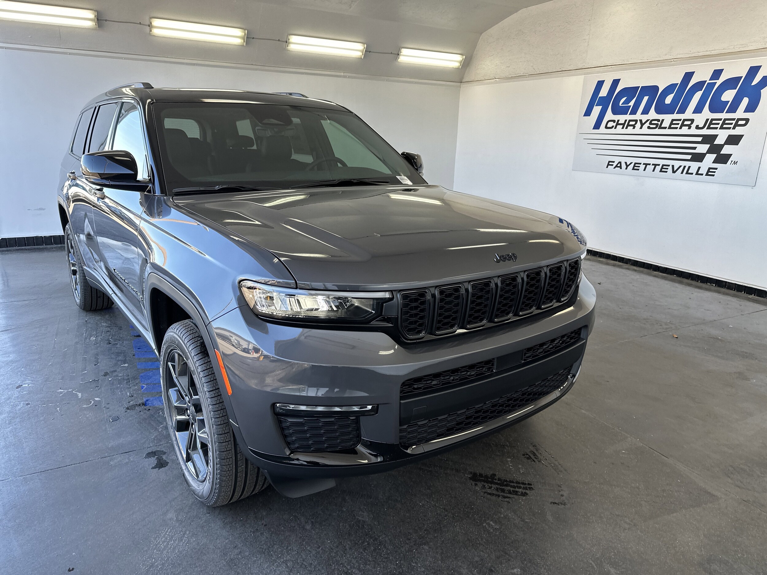 New 2025 Jeep Grand Cherokee L For Sale in Fayetteville, NC VIN