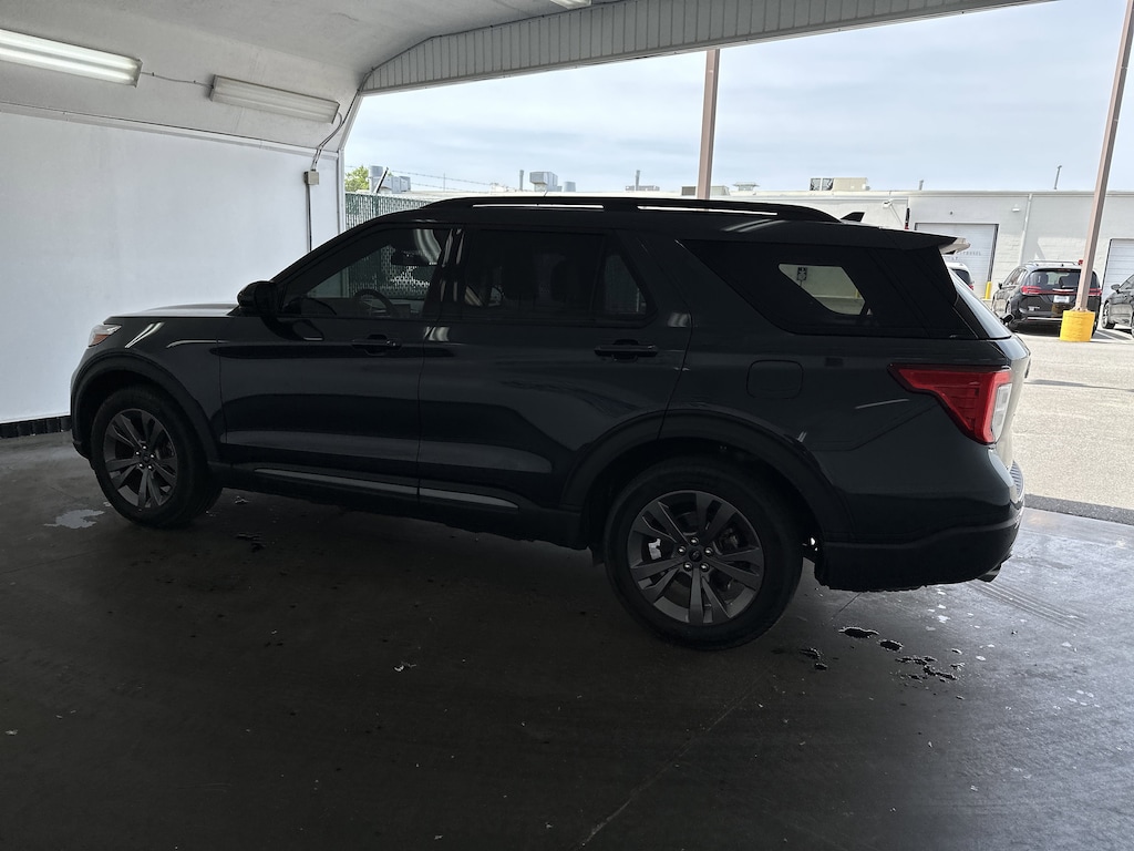 Used 2022 Ford Explorer XLT SUV