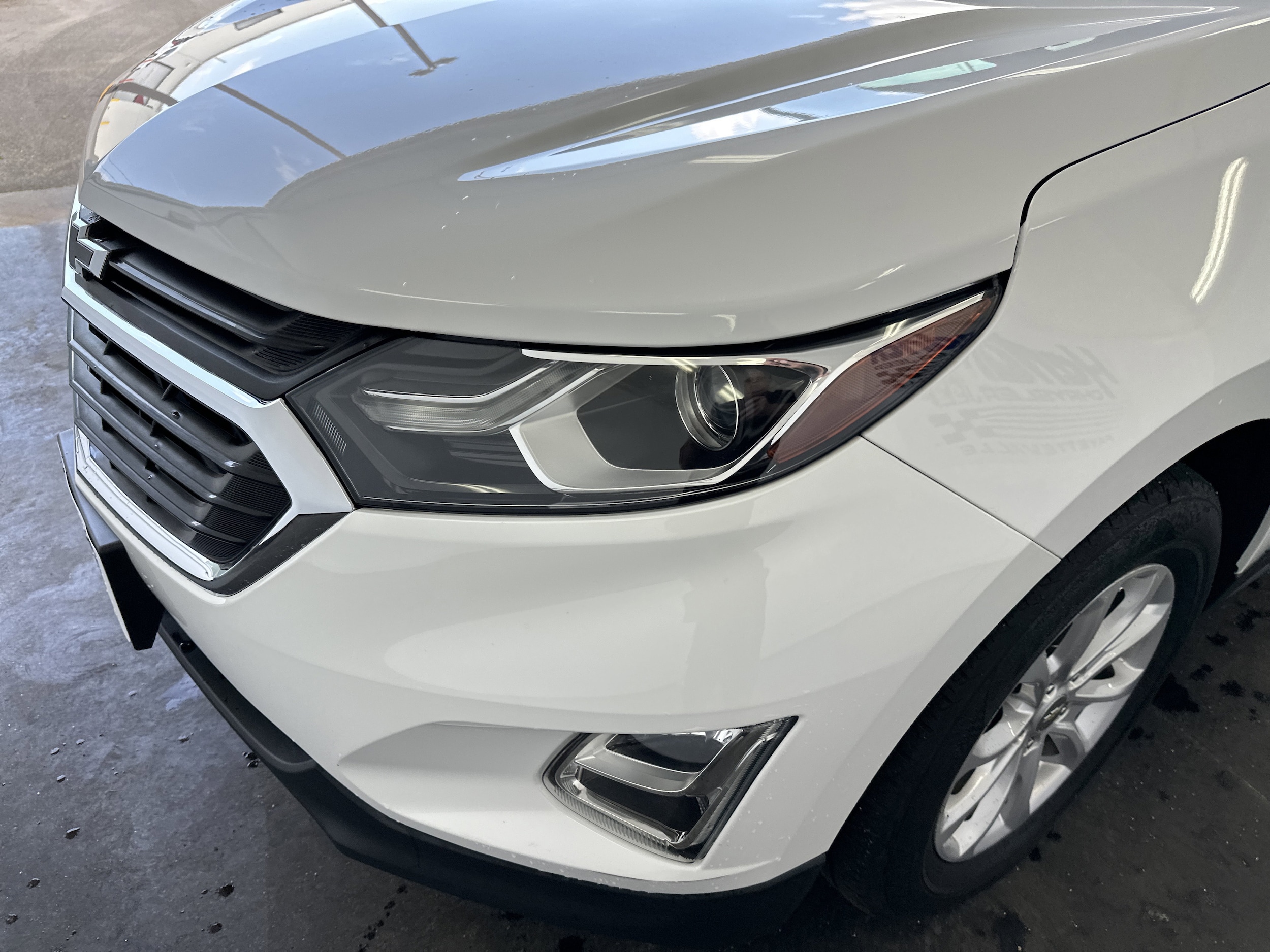 2020 Chevrolet Equinox LT photo 4