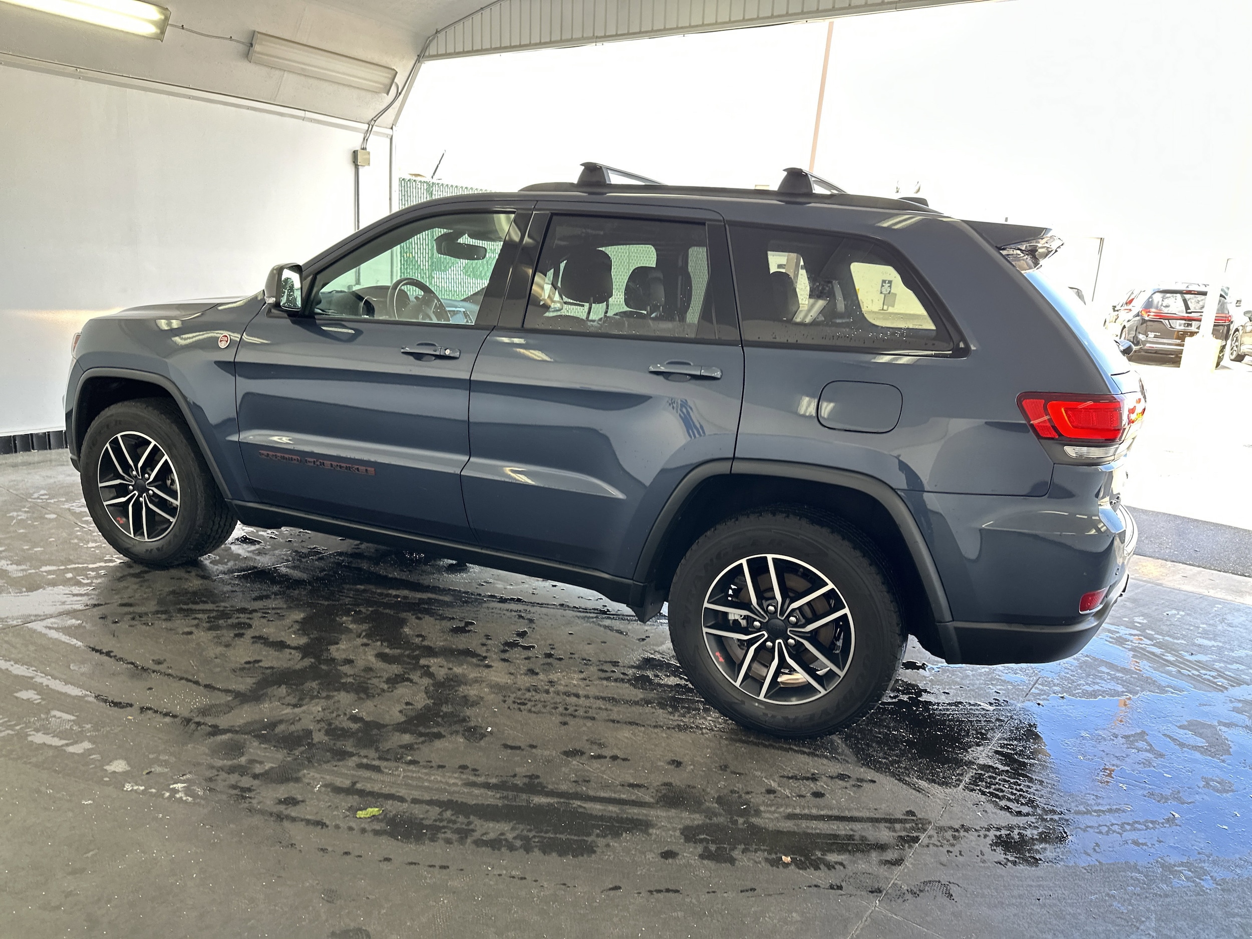 2021 Jeep Grand Cherokee Trailhawk photo 4
