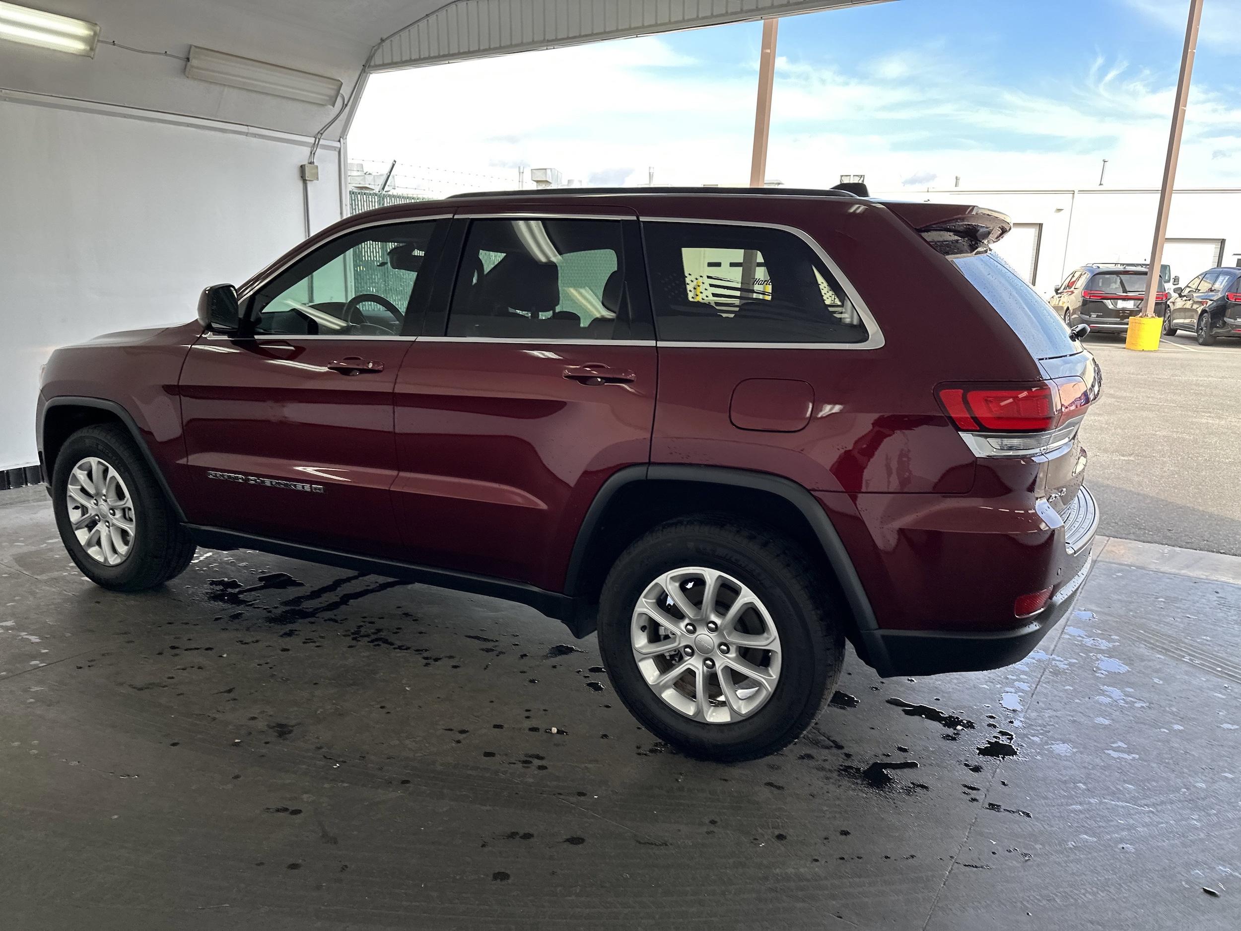 2022 Jeep Grand Cherokee WK Laredo E photo 4
