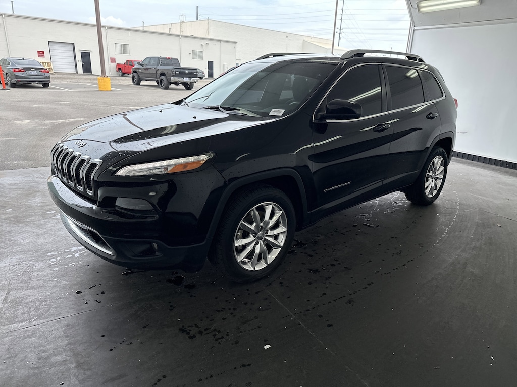 Used 2017 Jeep Cherokee Limited SUV