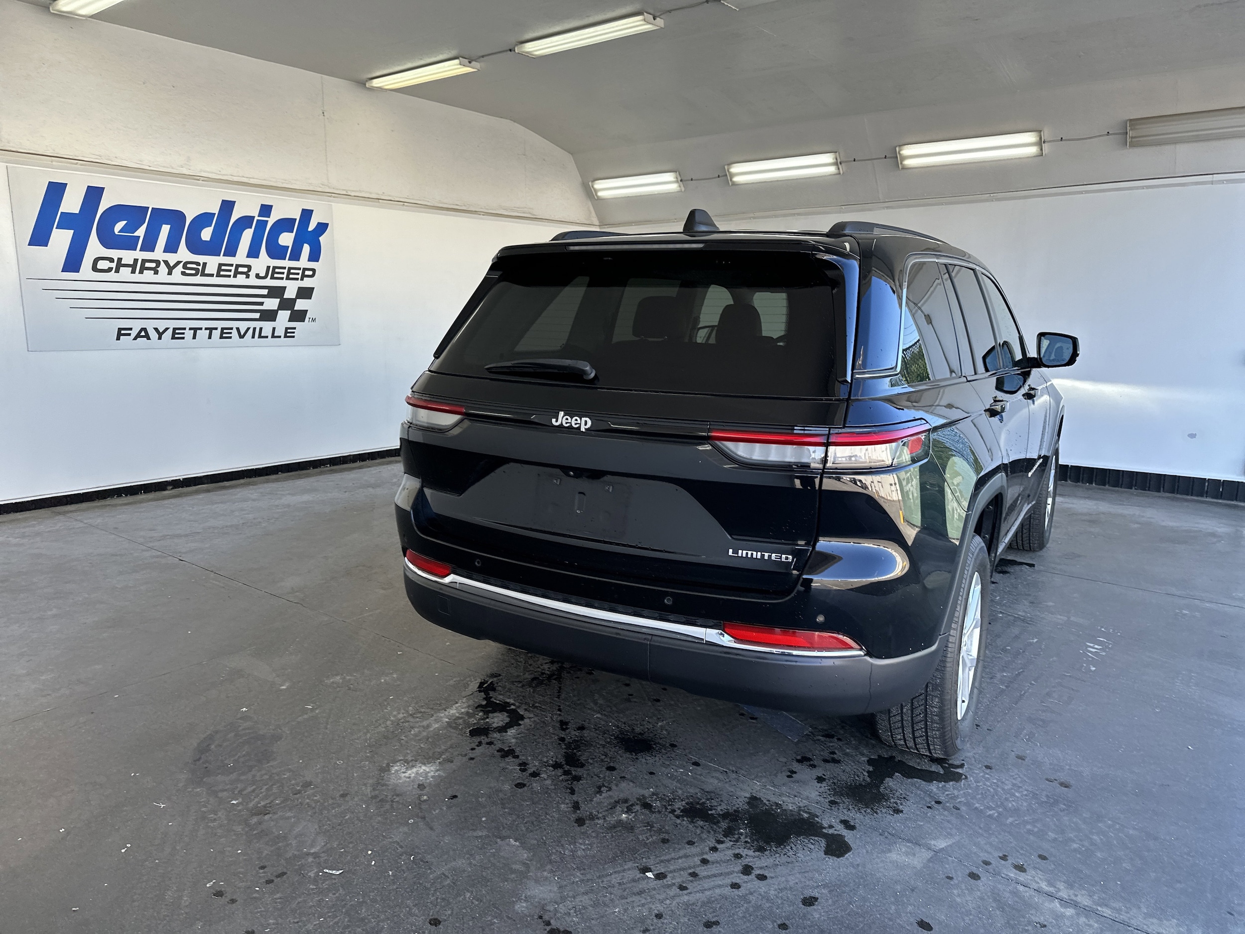 2023 Jeep Grand Cherokee Limited photo 6