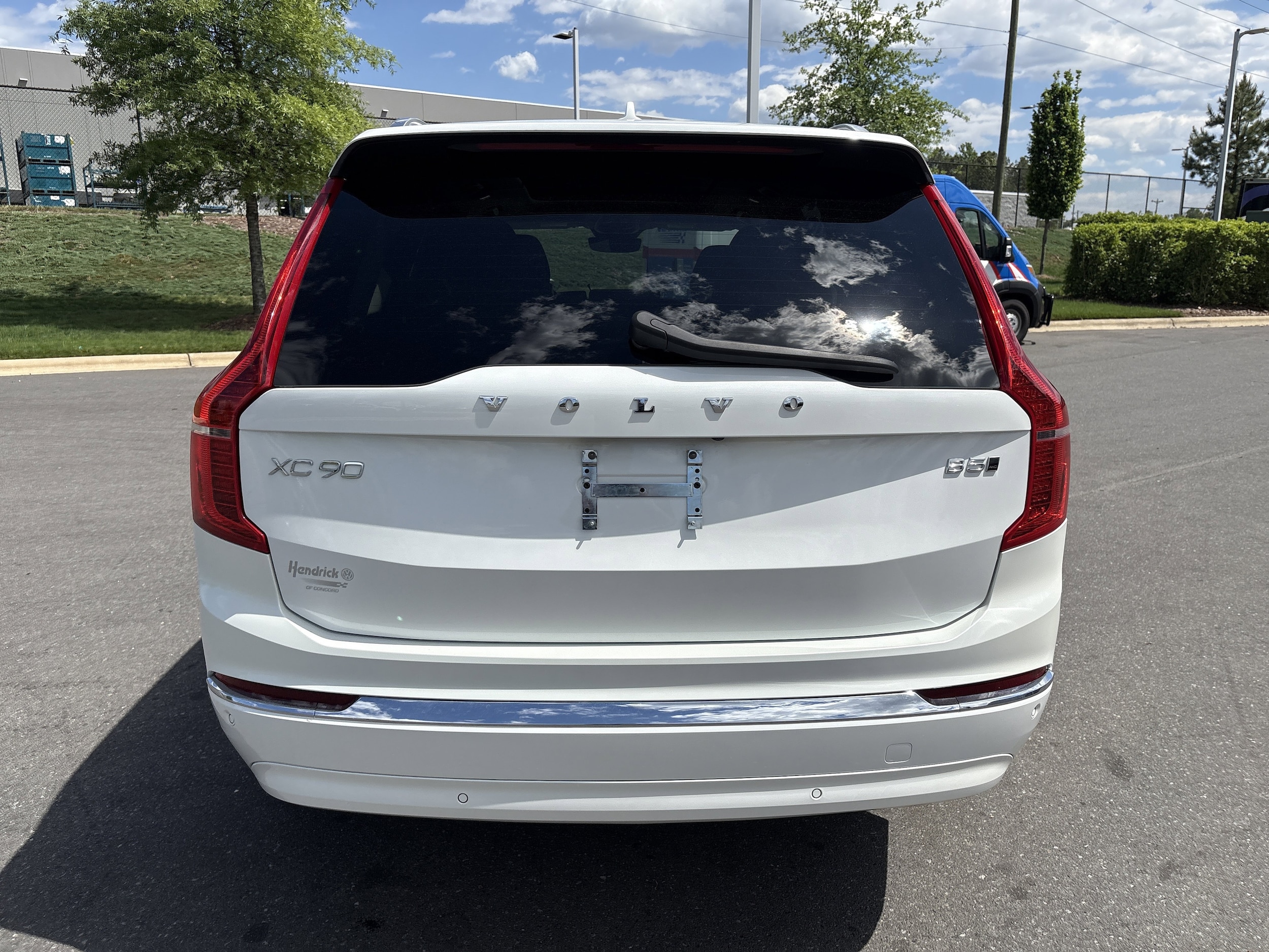 2024 Volvo XC90 B5 Plus Bright photo 6