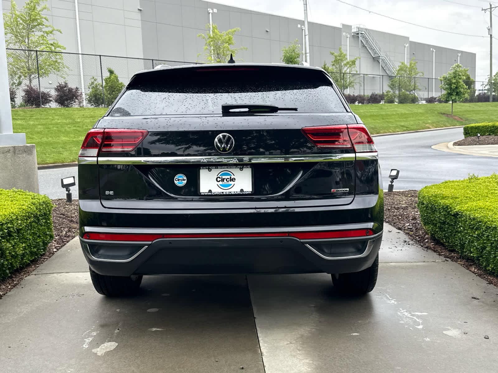 2021 Volkswagen Atlas Cross Sport 2.0T SE w/Technology 4MOTION photo 5