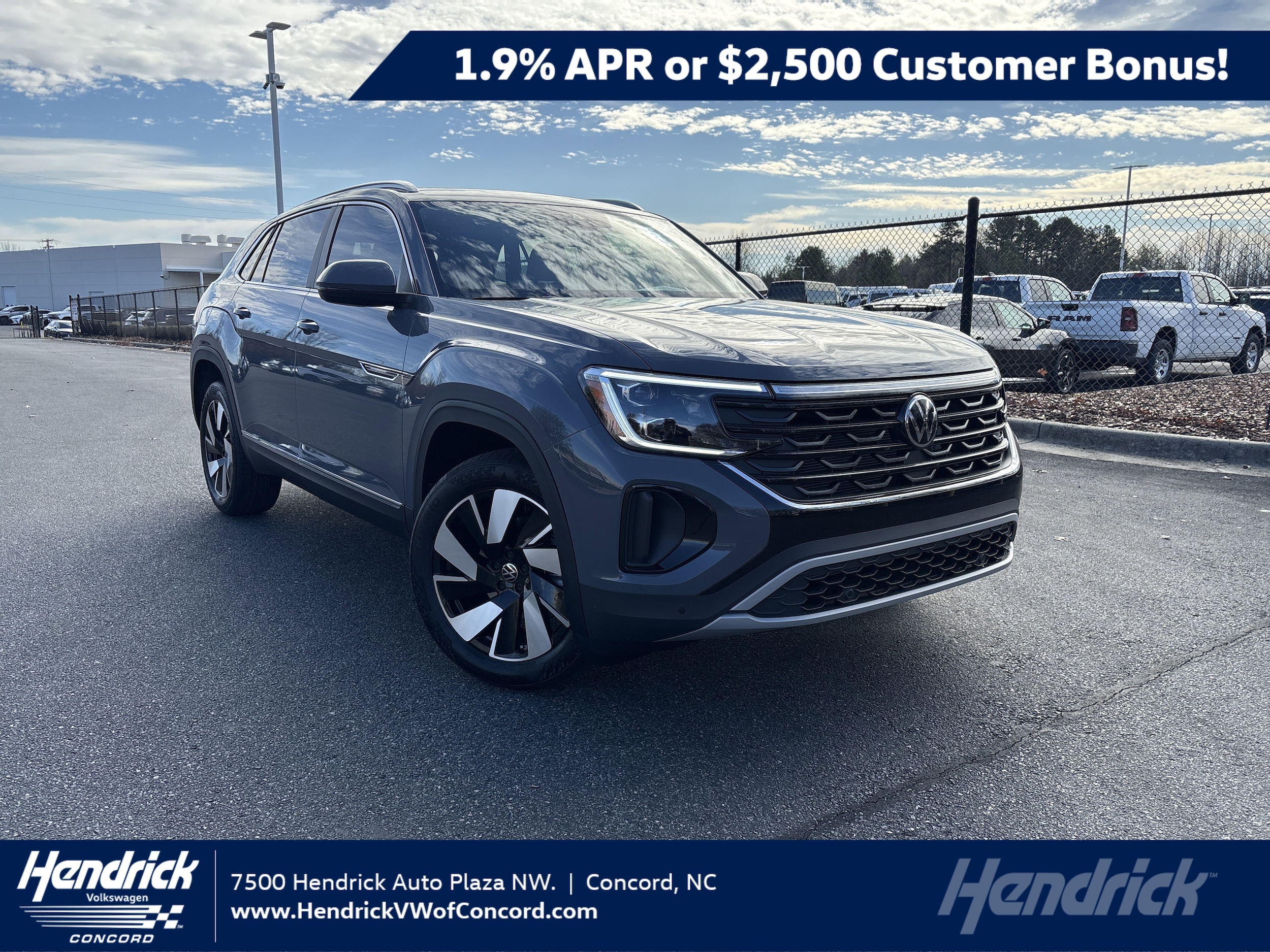 2026 Volkswagen Atlas Cross Sport SEL's photo