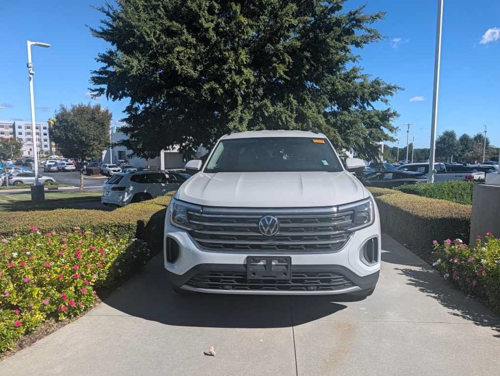 Used 2024 Volkswagen Atlas 2.0T SE SUV