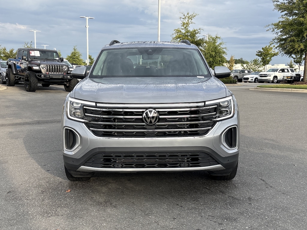Certified 2026 Volkswagen Atlas SE w/Technology SUV