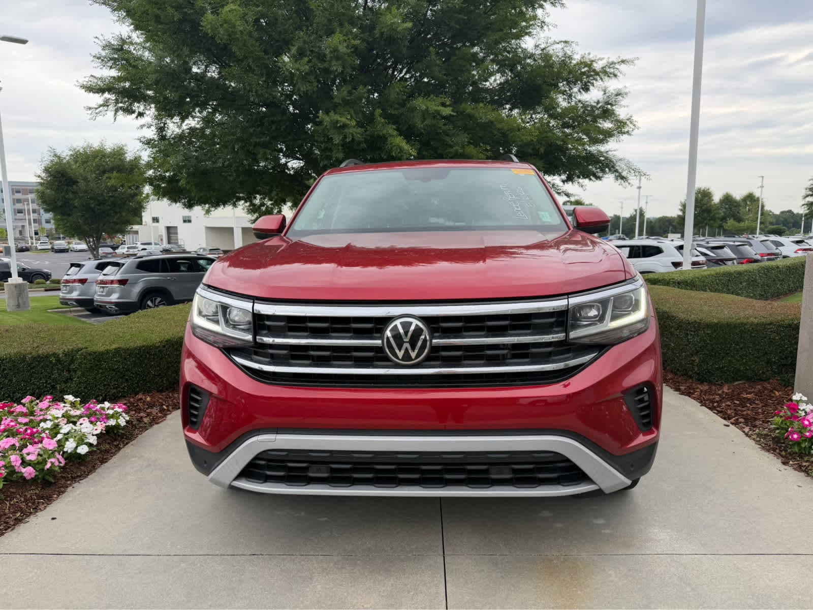 Volkswagen Atlas 3.6L V6 SE W/Technology