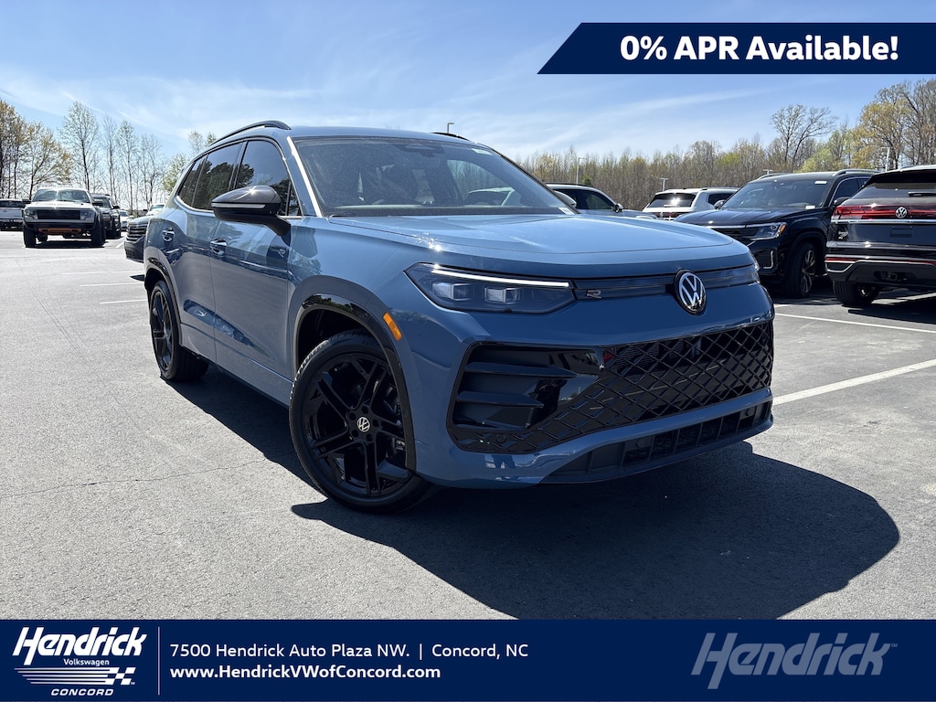 New 2026 Volkswagen Tiguan 2.0T SE R-Line Black SUV