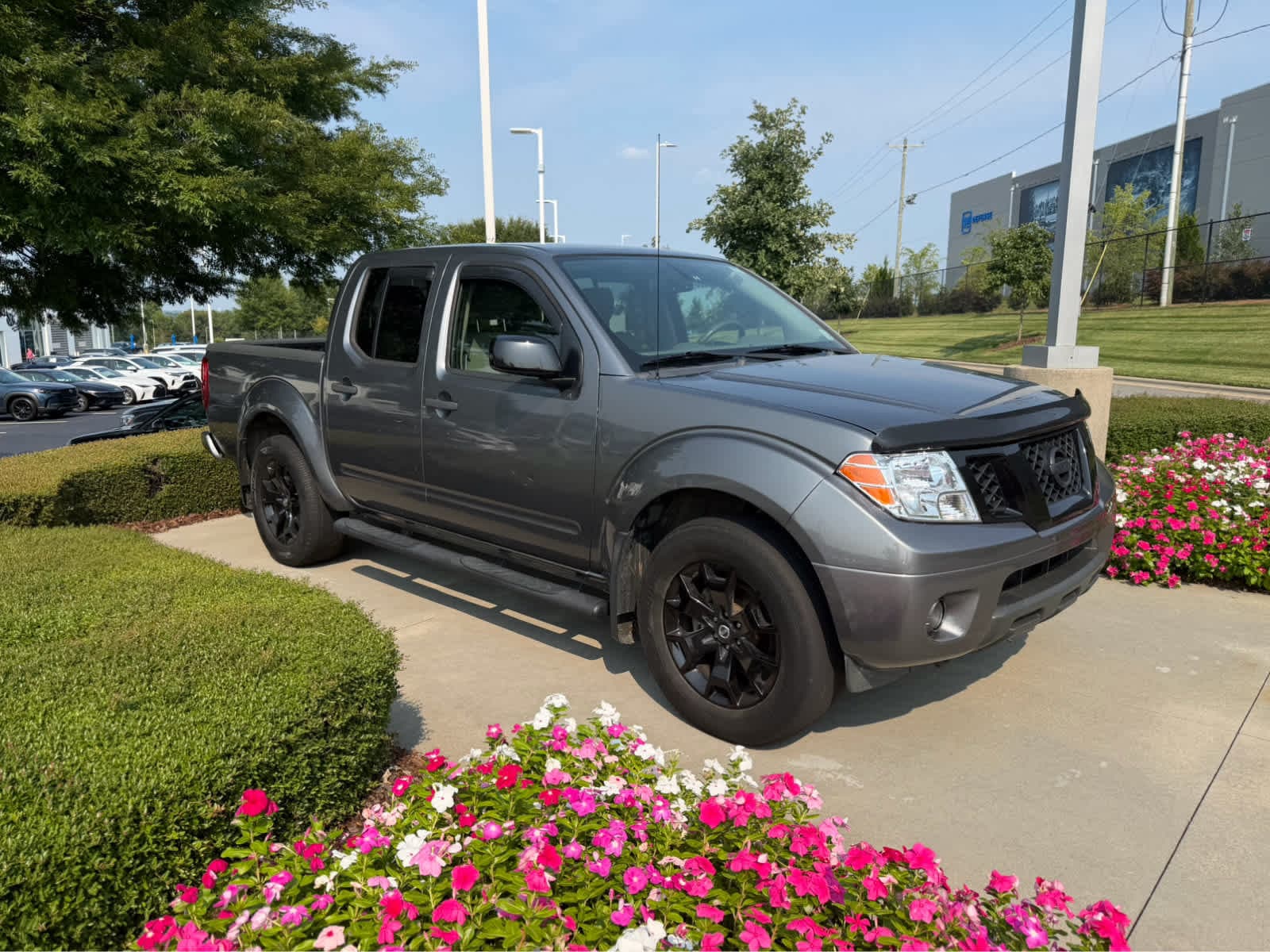 Nissan Frontier SV