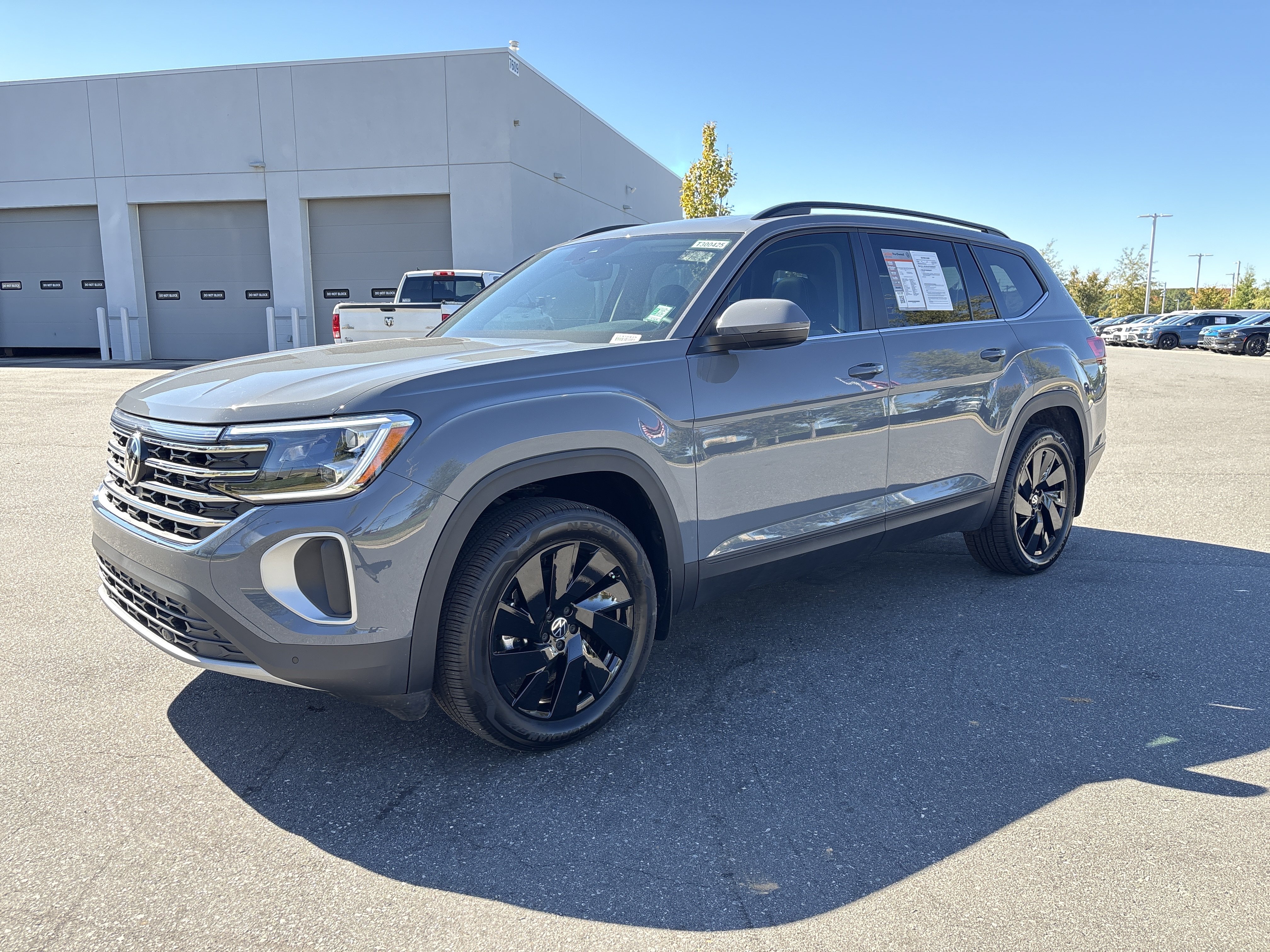 Used 2026 Volkswagen Atlas SE w/Technology SUV