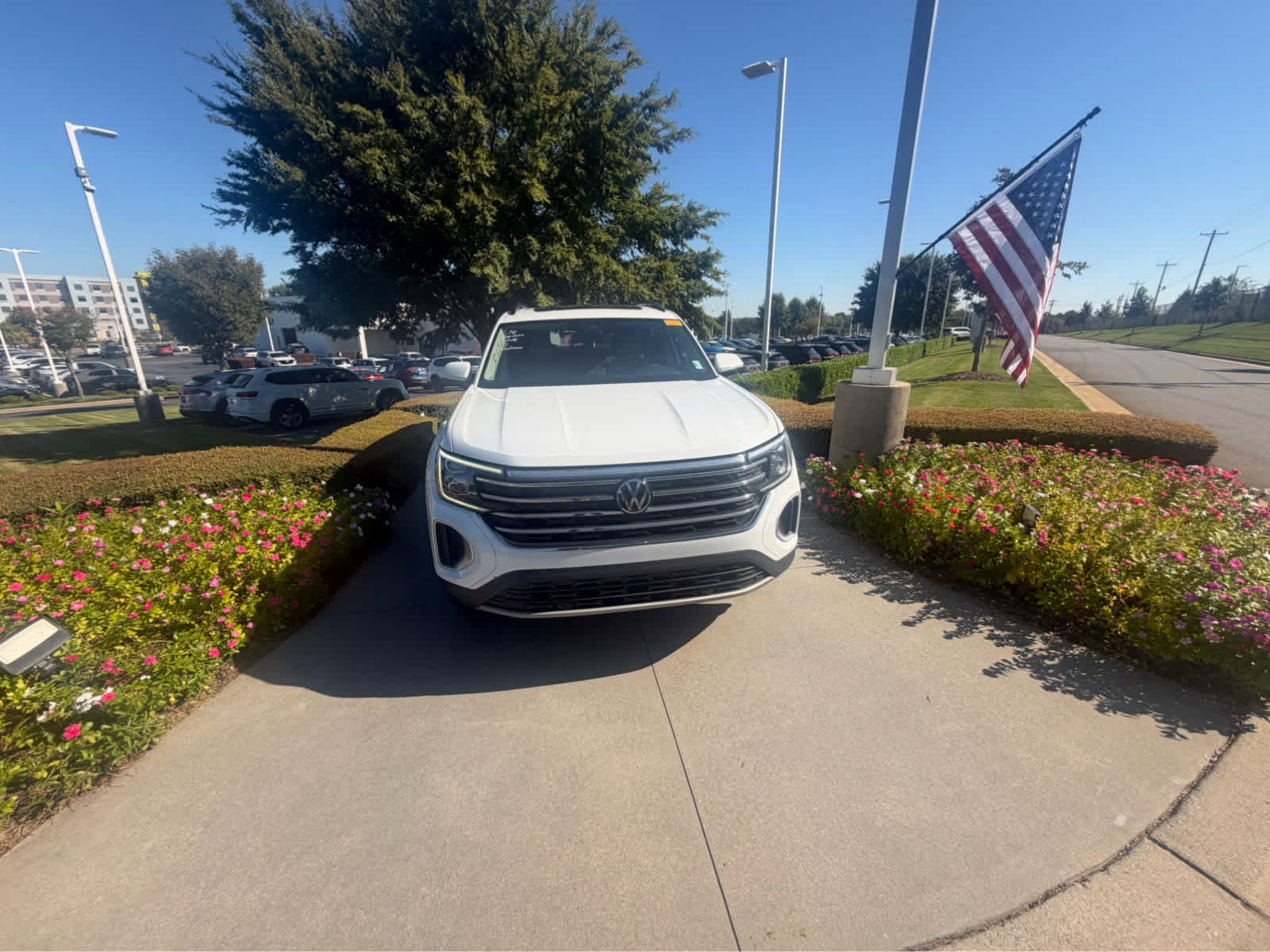 Certified 2024 Volkswagen Atlas 2.0T SE w/Technology SUV