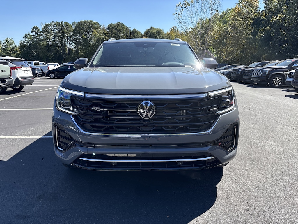 New 2026 Volkswagen Atlas Cross Sport 2.0T SEL Premium R-Line SUV