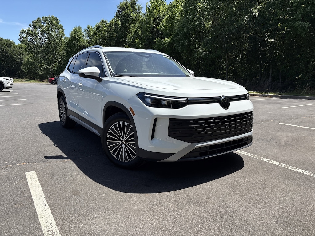 New 2026 Volkswagen Tiguan 2.0T S SUV
