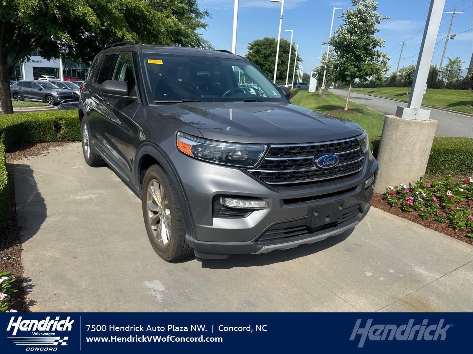 2021 Ford Explorer XLT RWD's photo