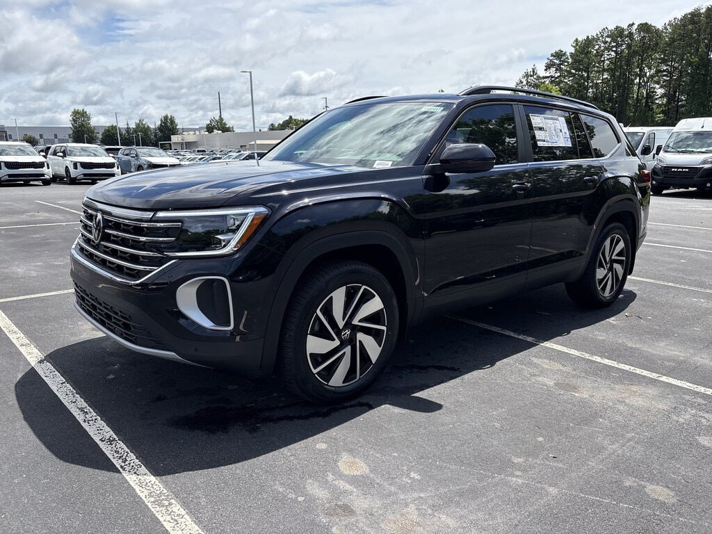 New 2026 Volkswagen Atlas 2.0T SE w/Technology SUV