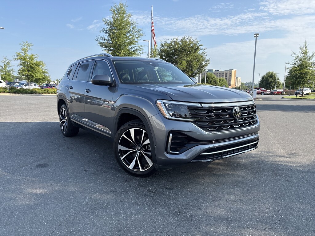Certified 2024 Volkswagen Atlas 2.0T SEL Premium R-Line SUV