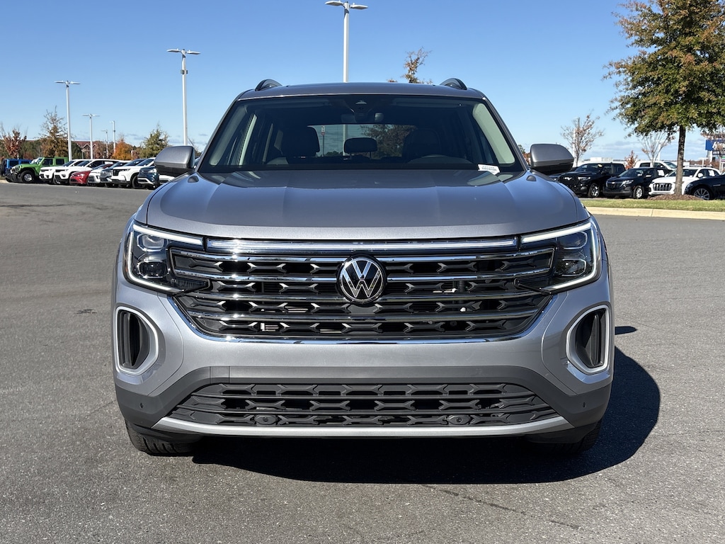 Certified 2024 Volkswagen Atlas 2.0T SE w/Technology SUV