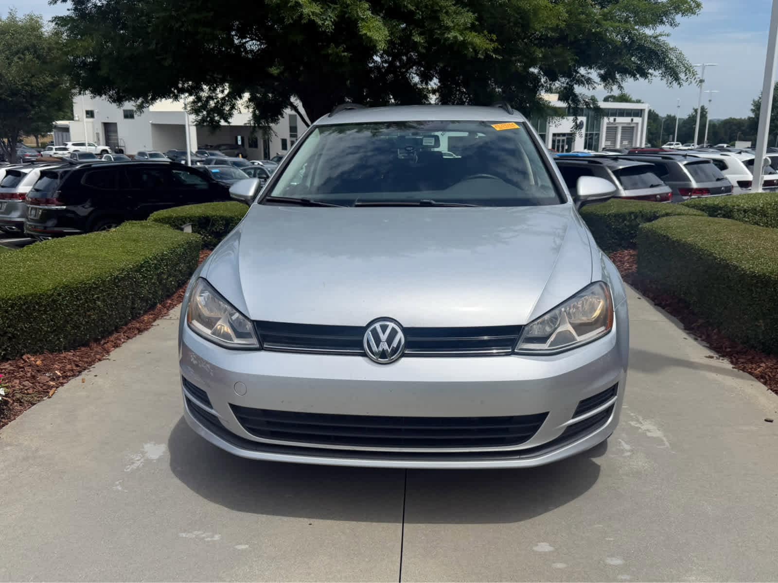 Volkswagen Golf SportWagen TSI S 4-Door Automatic