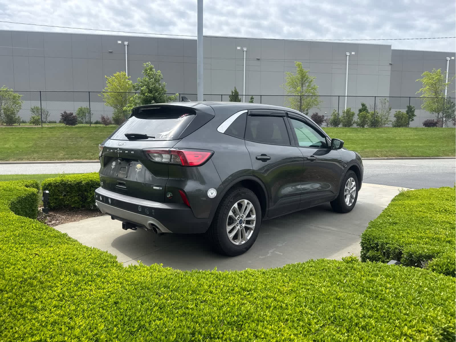 2020 Ford Escape SE photo 5