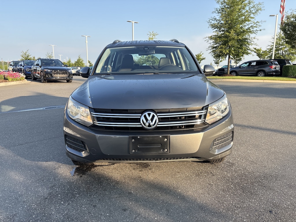 Used 2016 Volkswagen Tiguan 2.0T R-Line Automatic with 4MOTION SUV