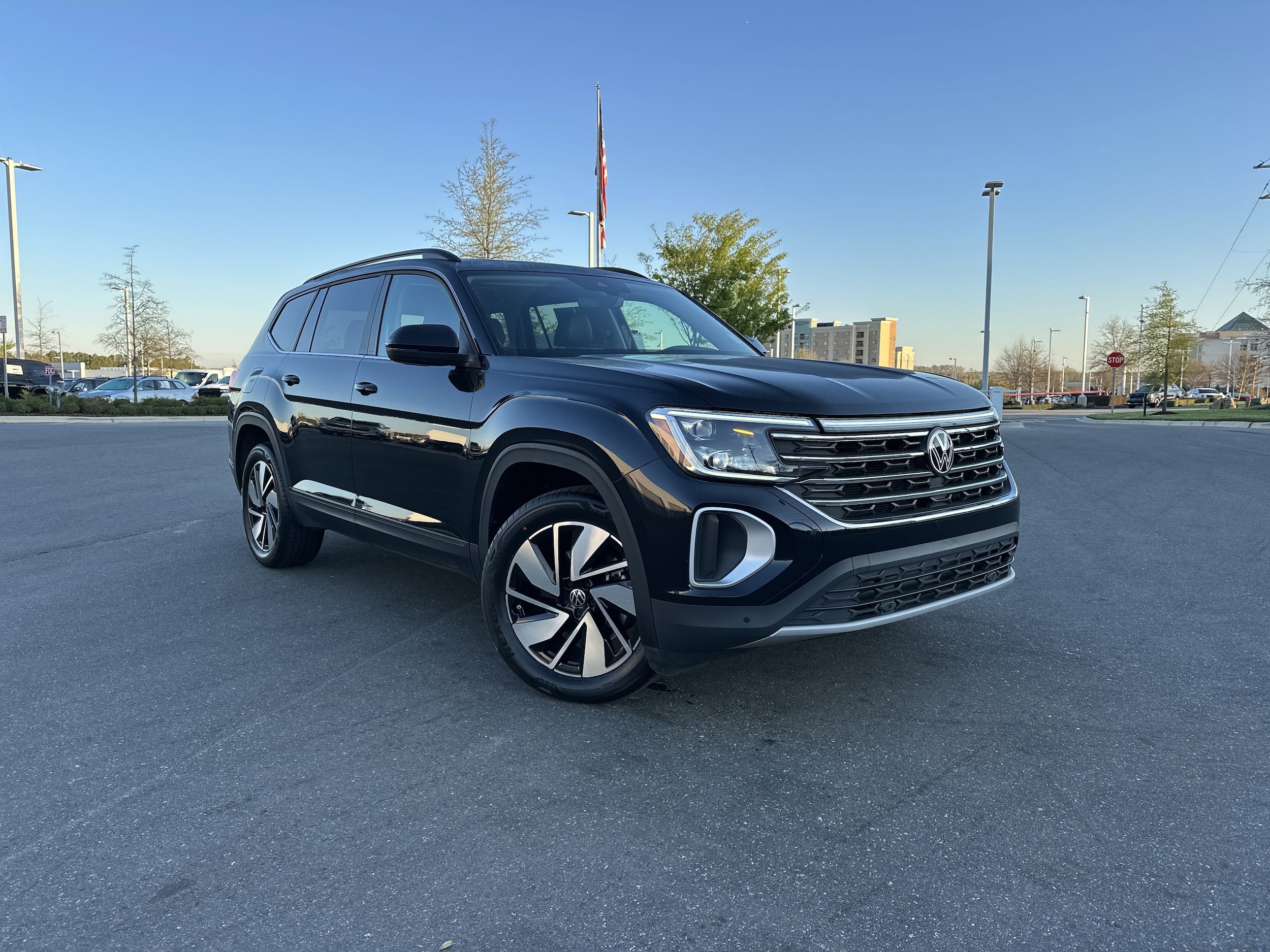 Certified 2024 Volkswagen Atlas SE w/Tech with VIN 1V2JR2CA4RC528483 for sale in Concord, NC