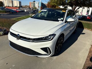 2025 Volkswagen Jetta 1.5T SE Sedan