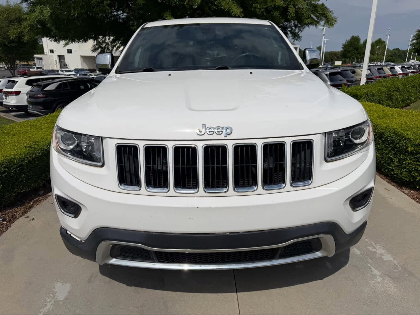 2015 Jeep Grand Cherokee Limited 4x2 photo 3