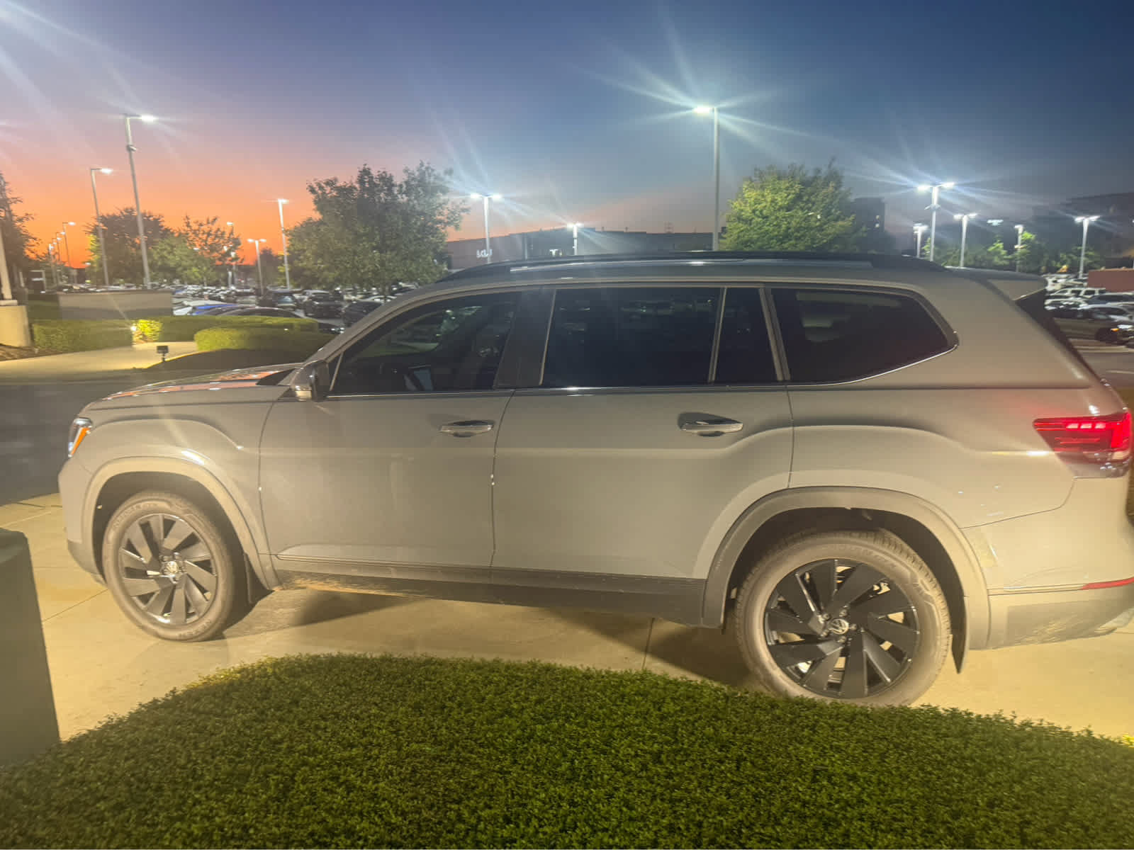 Used 2026 Volkswagen Atlas SE w/Technology SUV