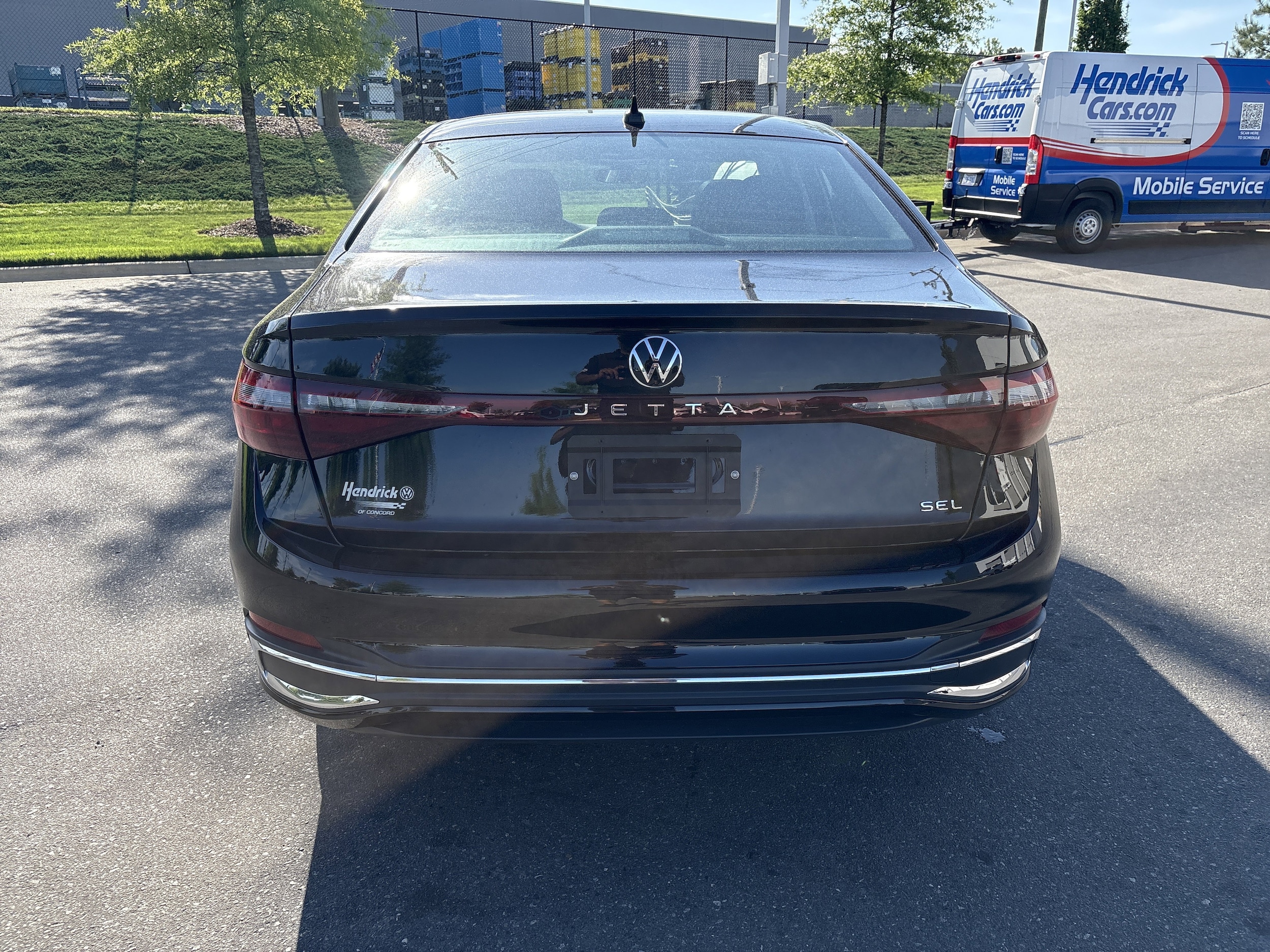 2025 Volkswagen Jetta 1.5T SEL photo 3