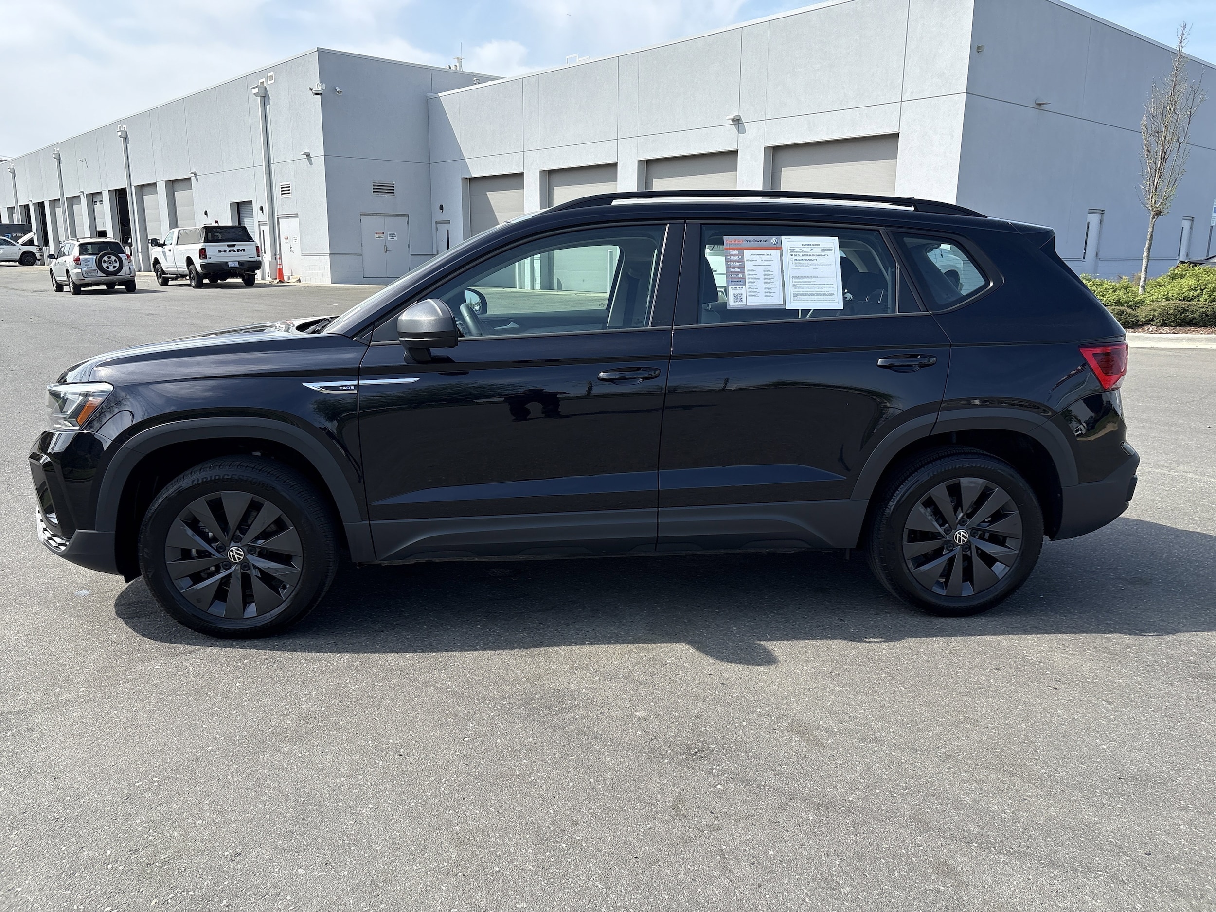 2024 Volkswagen Taos 1.5T S photo 5