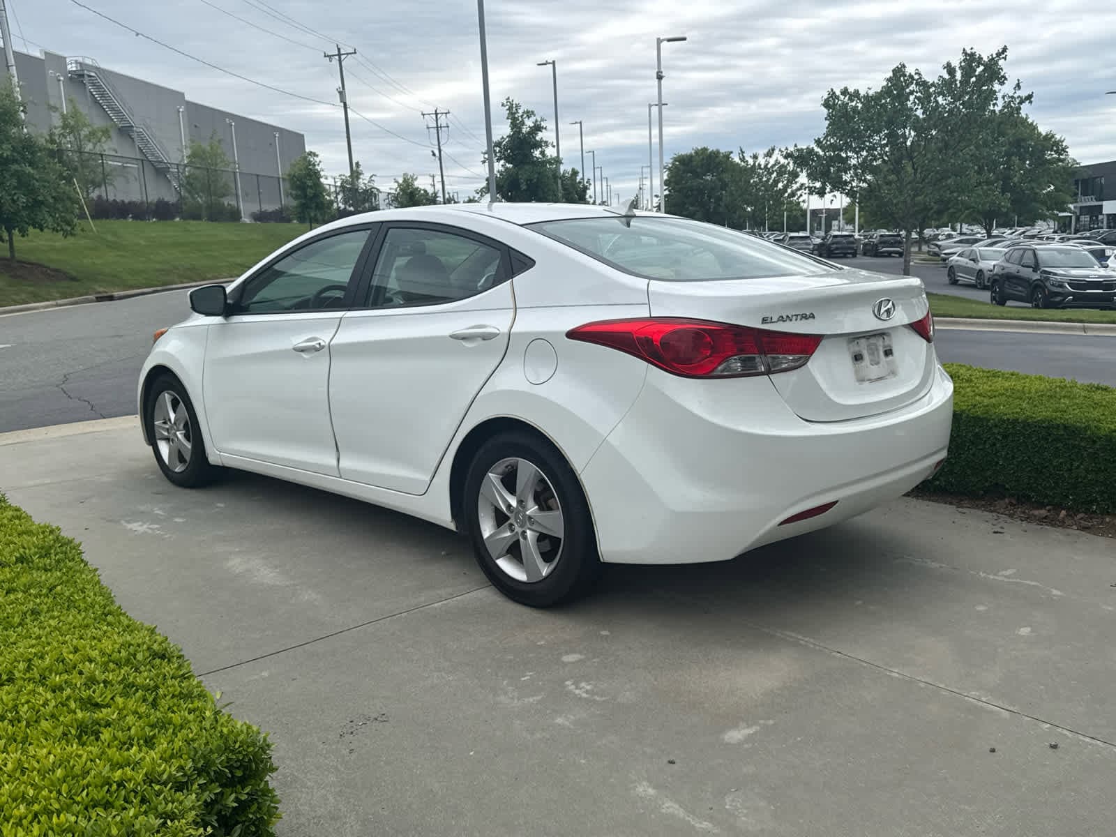 2013 Hyundai Elantra GLS w/PZEV photo 6