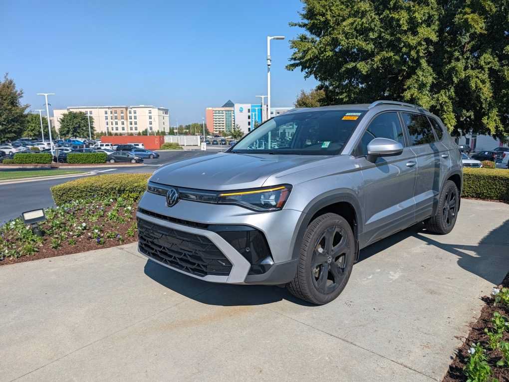 2026 Volkswagen Taos 1.5T SEL SUV