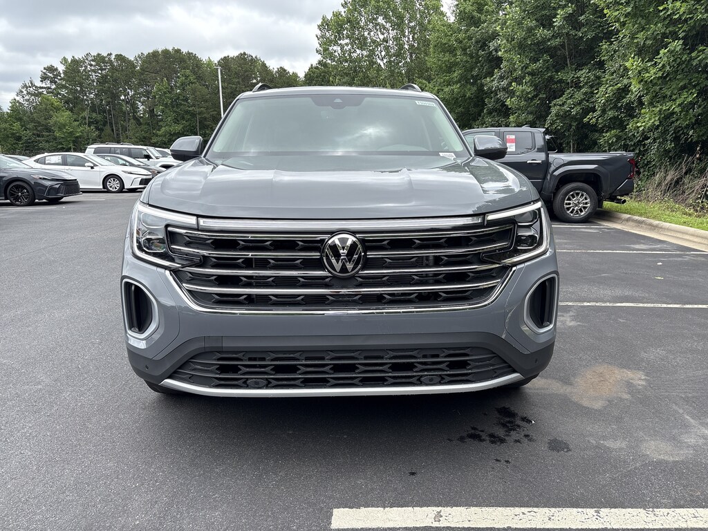 New 2026 Volkswagen Atlas 2.0T SE w/Technology SUV