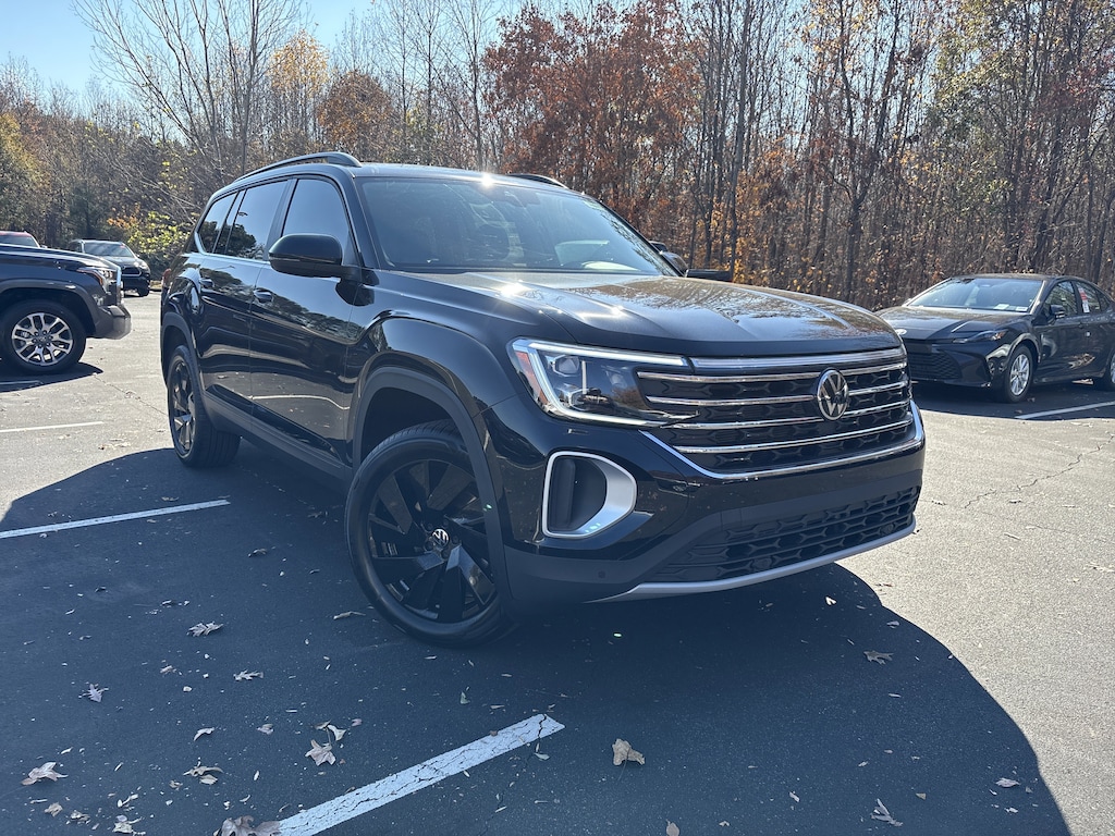 New 2026 Volkswagen Atlas 2.0T SE w/Technology SUV
