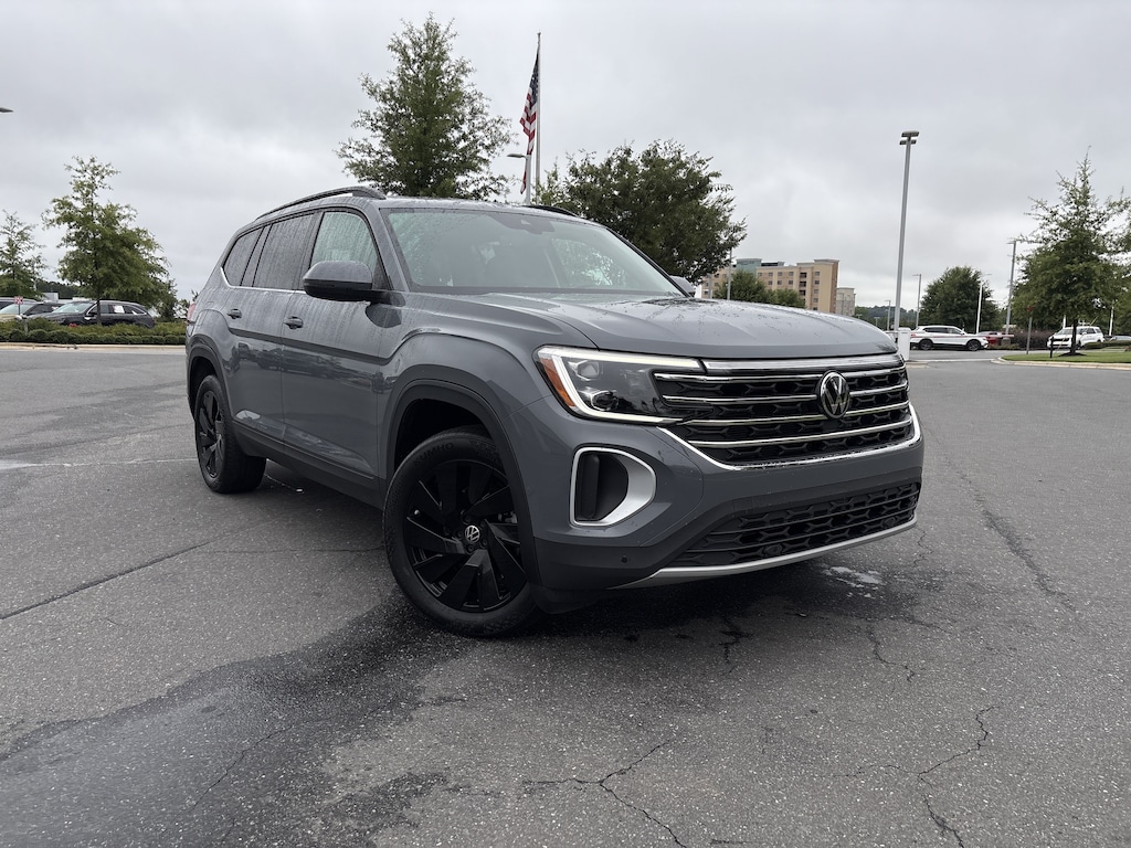 Certified 2026 Volkswagen Atlas SE w/Technology SUV