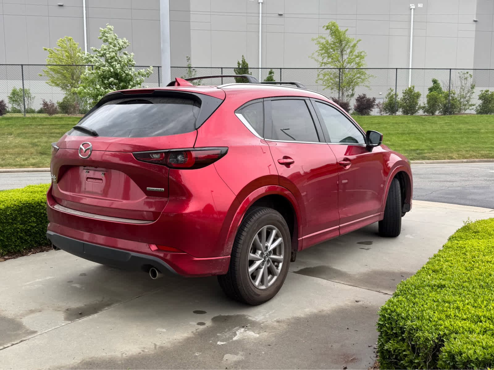 2024 Mazda CX-5 2.5 S Preferred Package photo 4